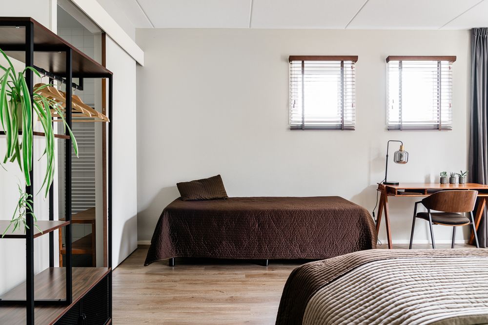 Alchemilla kledingrek bed en bureau